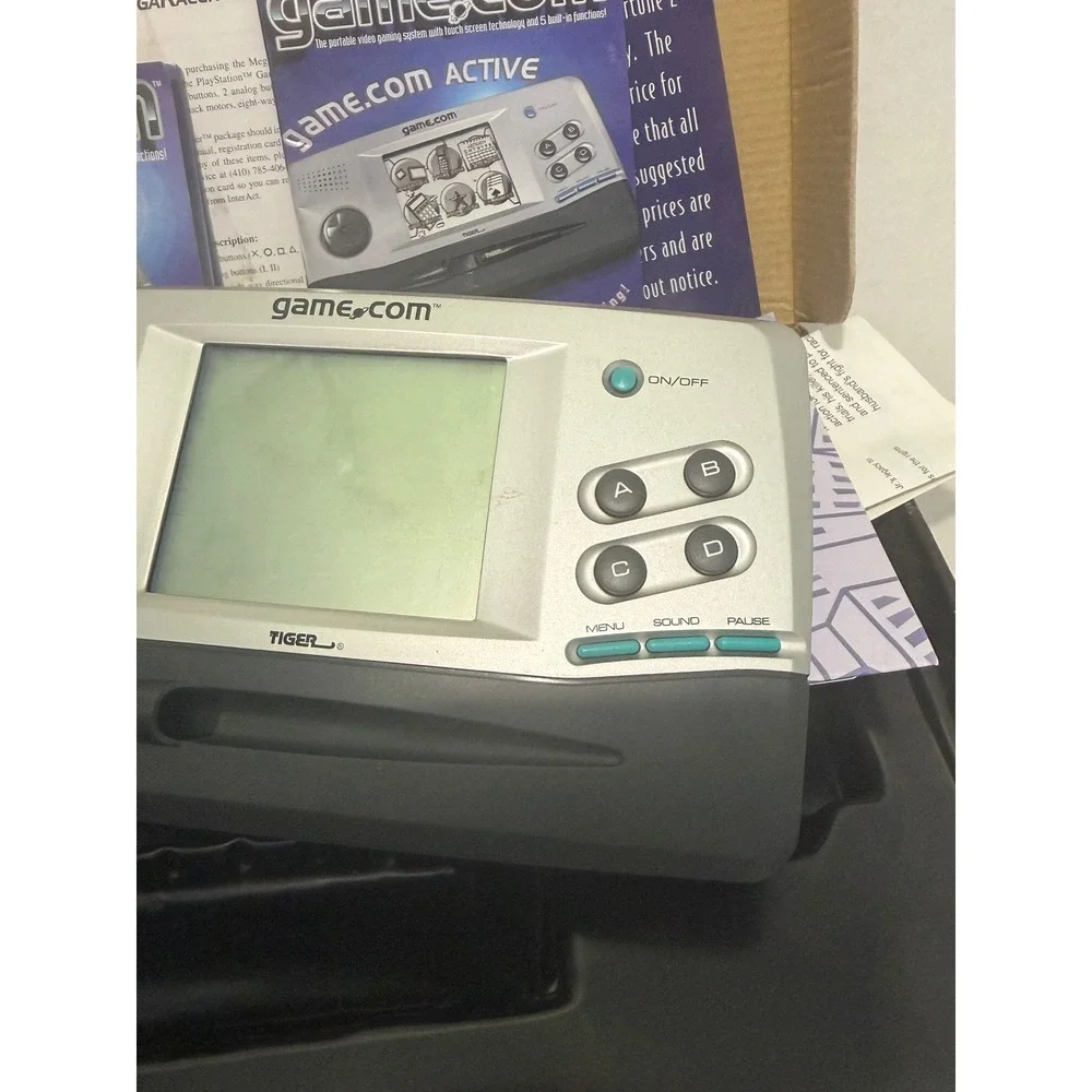 Tiger Electronics Game.com Handheld Console 71-516 Silver Boxed Parts Repair